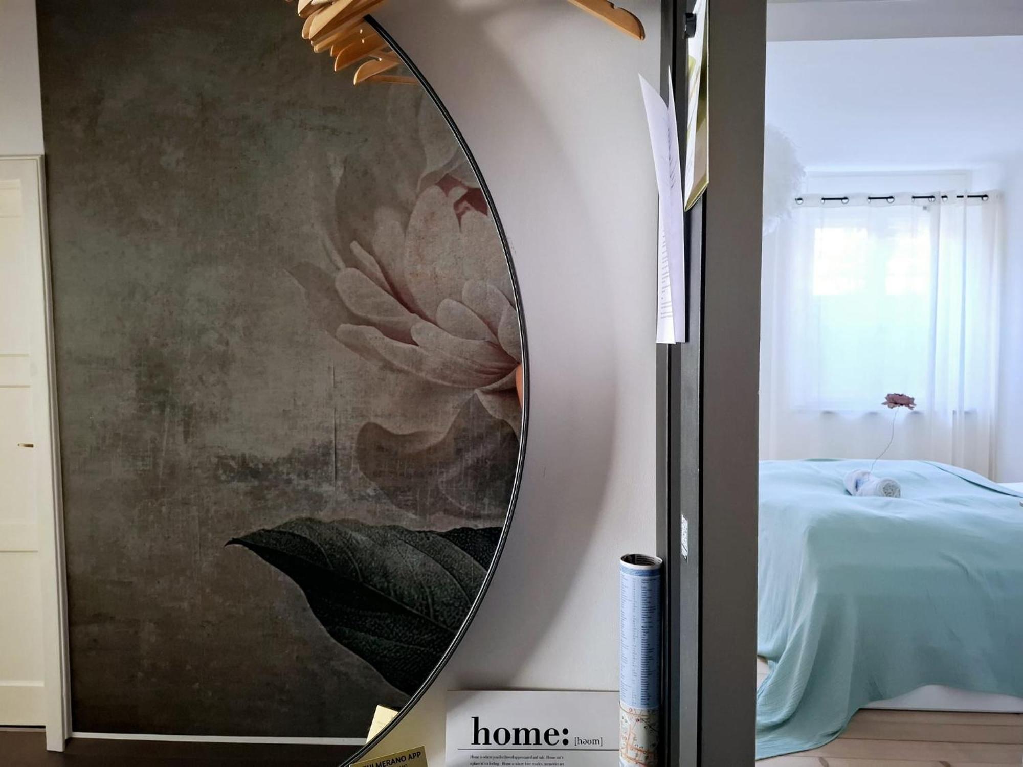 Apartment Wildflower In Privatvilla Im Herzen Merans Εξωτερικό φωτογραφία
